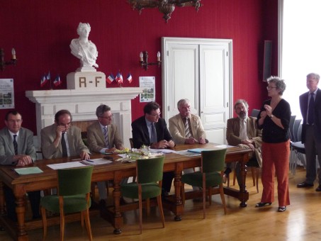 Signature du CRE en 2009